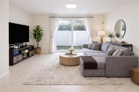 8106 Prestige Commons Drive Tamarac FL 33321
