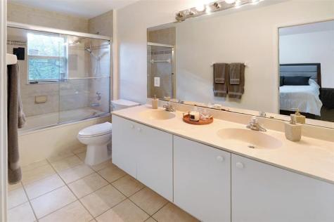 8106 Prestige Commons Drive Tamarac FL 33321