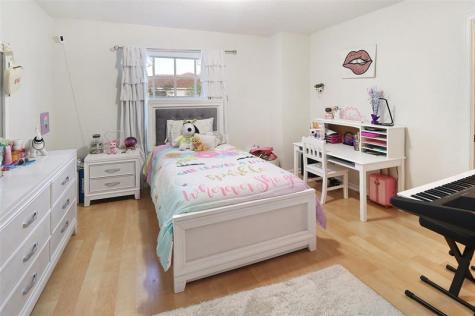 8106 Prestige Commons Drive Tamarac FL 33321