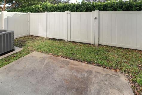 8106 Prestige Commons Drive Tamarac FL 33321