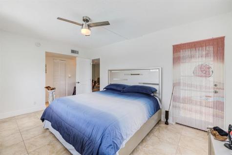 3010 NE 16th Avenue Oakland Park FL 33334