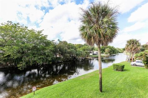 505 S Pine Island Road Fort Lauderdale FL 33324