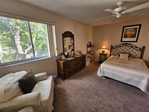 9525 Weldon Circle Tamarac FL 33321