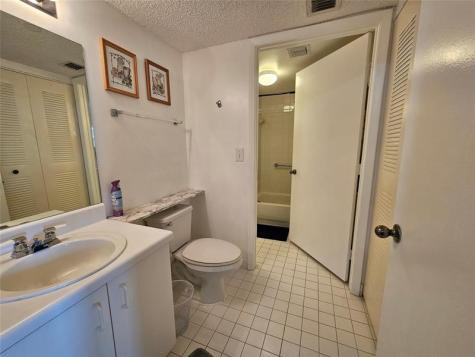 9525 Weldon Circle Tamarac FL 33321