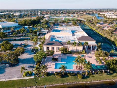 9525 Weldon Circle Tamarac FL 33321