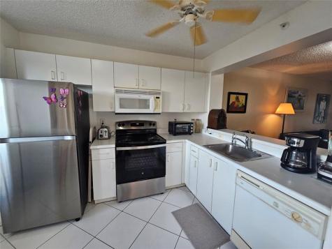 9525 Weldon Circle Tamarac FL 33321
