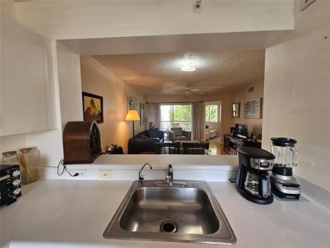 9525 Weldon Circle Tamarac FL 33321