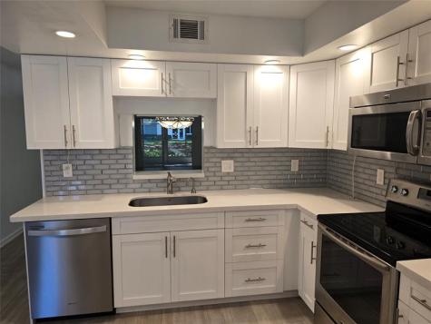 2103 Lucaya Bend Coconut Creek FL 33066