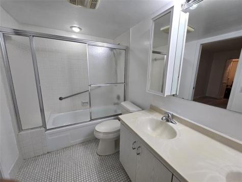 2103 Lucaya Bend Coconut Creek FL 33066