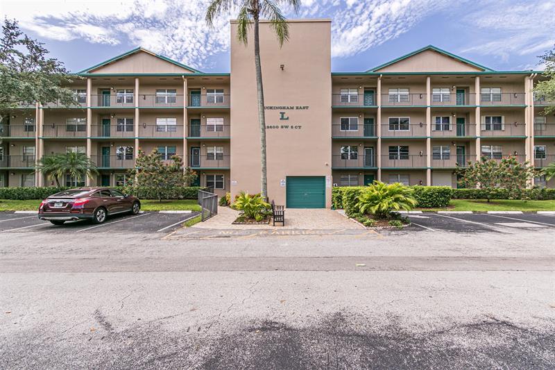 12600 SW 5th Court Pembroke Pines FL 33027
