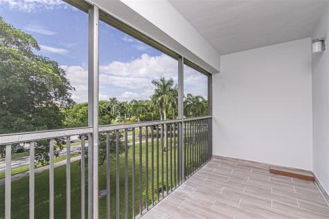 12600 SW 5th Court Pembroke Pines FL 33027