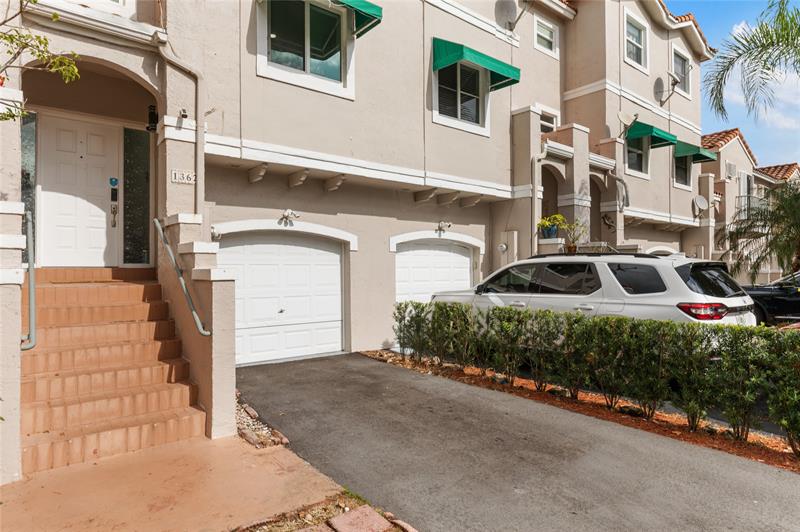 1362 NW 126th Way Sunrise FL 33323