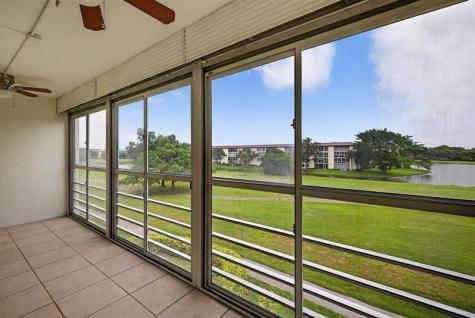 2902 Victoria Circle Coconut Creek FL 33066