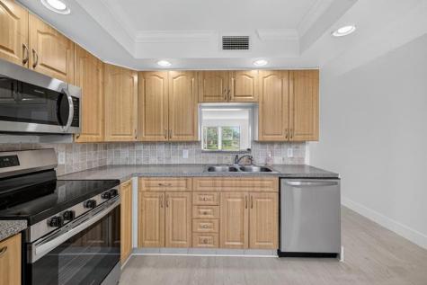 2902 Victoria Circle Coconut Creek FL 33066