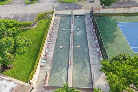 4090 NW 42nd Avenue Lauderdale Lakes FL 33319