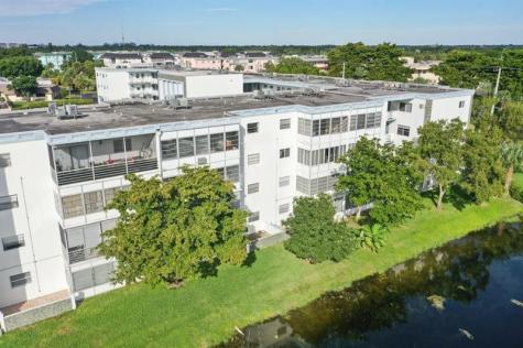 4090 NW 42nd Avenue Lauderdale Lakes FL 33319