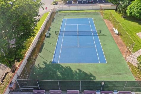 4090 NW 42nd Avenue Lauderdale Lakes FL 33319