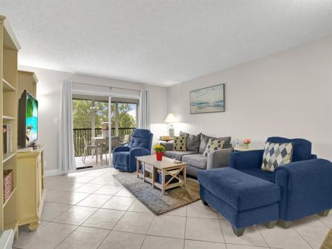 2208 S Cypress Bend Drive Pompano Beach FL 33069
