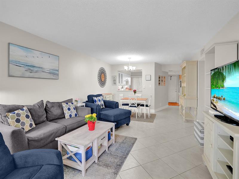 2208 S Cypress Bend Drive Pompano Beach FL 33069