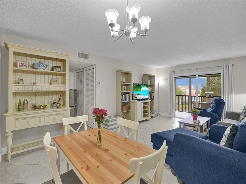 2208 S Cypress Bend Drive Pompano Beach FL 33069