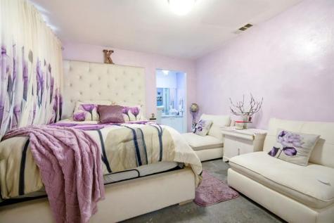 1337 Seaview North Lauderdale FL 33068