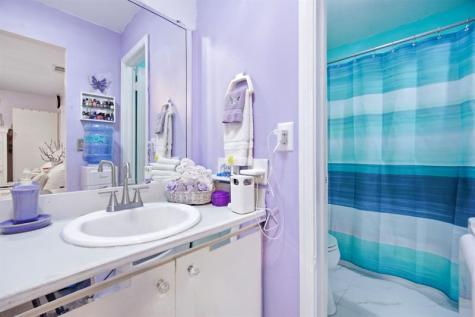 1337 Seaview North Lauderdale FL 33068