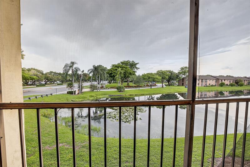 3905 N Nob Hill Road Sunrise FL 33351