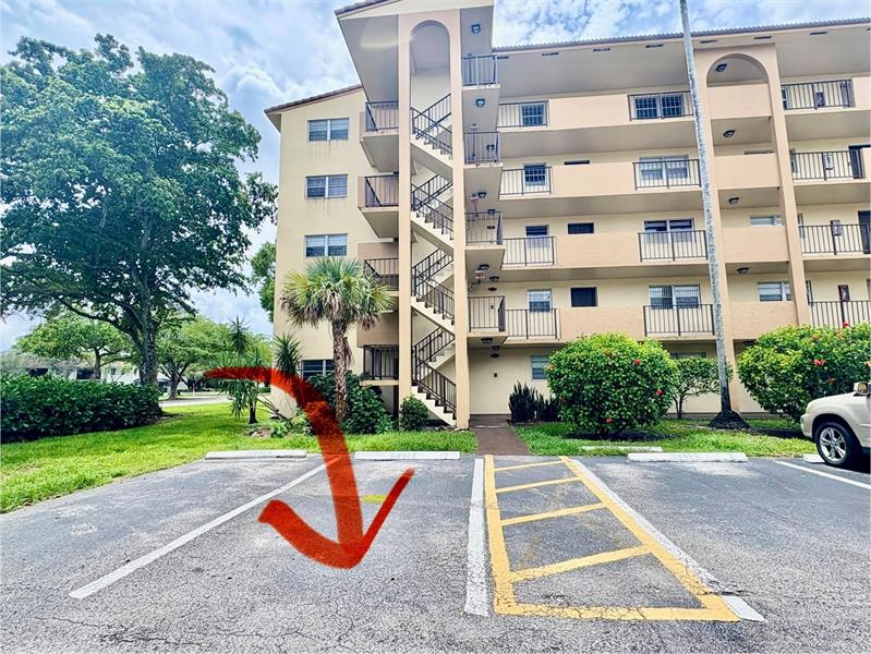 3905 N Nob Hill Road Sunrise FL 33351