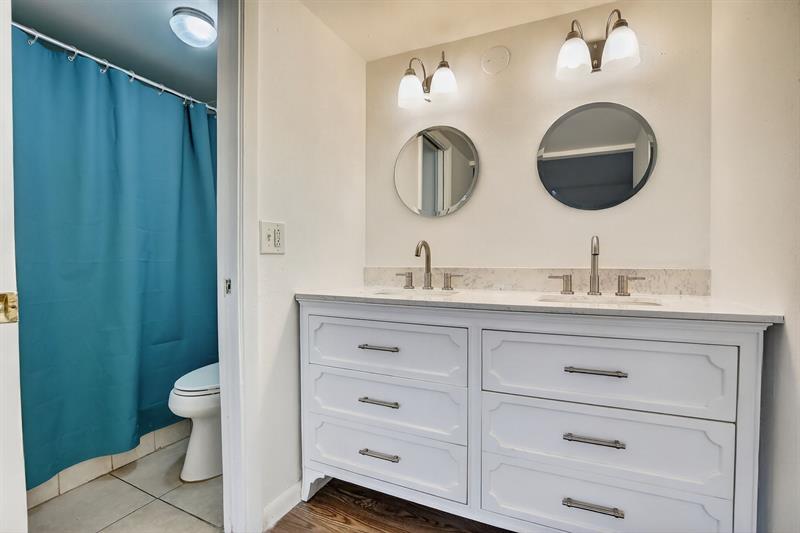 3905 N Nob Hill Road Sunrise FL 33351