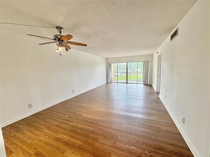 3905 N Nob Hill Road Sunrise FL 33351