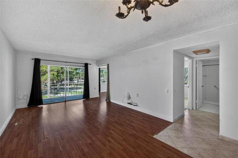 1101 Bahama Bend Coconut Creek FL 33066