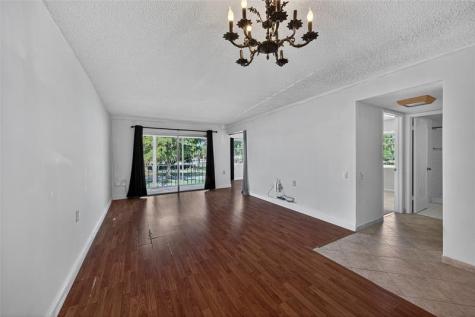 1101 Bahama Bend Coconut Creek FL 33066