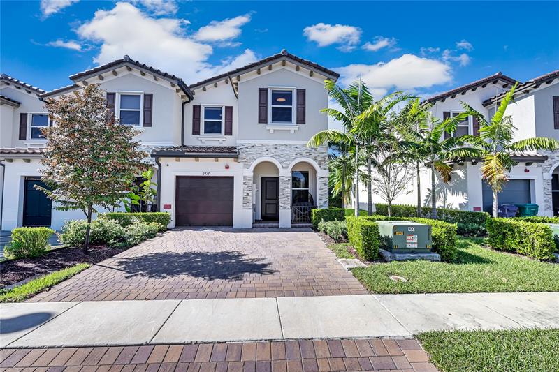 2717 NW 55th Way Lauderhill FL 33313