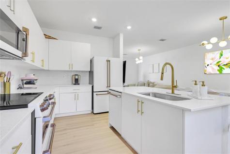 2717 NW 55th Way Lauderhill FL 33313