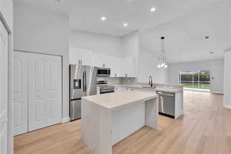 8402 Logia Circle Boynton Beach FL 33472