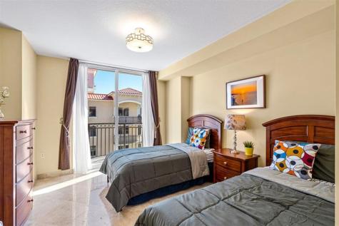 2011 N Ocean Boulevard Fort Lauderdale FL 33305