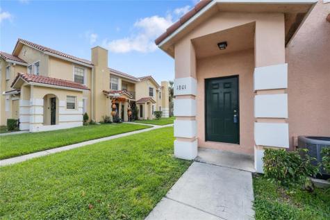 1801 Belmont Lane North Lauderdale FL 33068