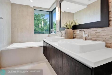 3040 N Ocean Boulevard Fort Lauderdale FL 33308