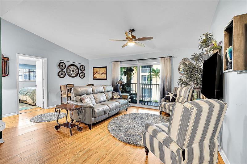 441 SE 10th Street Dania Beach FL 33004