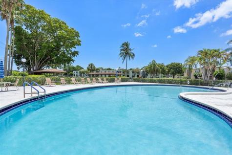 7460 NW 18 Street Margate FL 33063