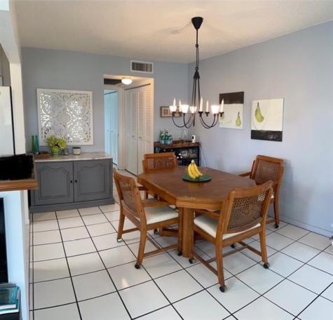 492 Tilford W Deerfield Beach FL 33442