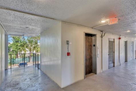 4850 NW 29th Court Lauderdale Lakes FL 33313