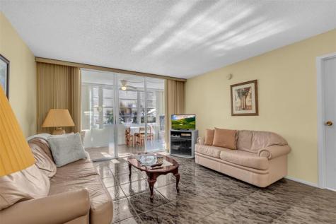 4850 NW 29th Court Lauderdale Lakes FL 33313
