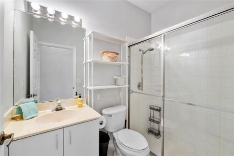 5733 NW 127th Te Coral Springs FL 33076