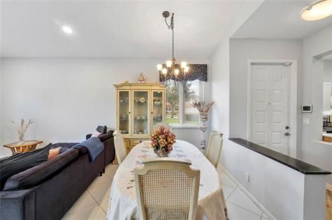 5733 NW 127th Te Coral Springs FL 33076