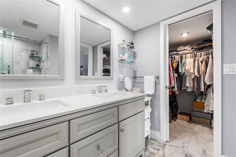 535 Oaks Drive Pompano Beach FL 33069