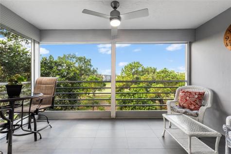 535 Oaks Drive Pompano Beach FL 33069