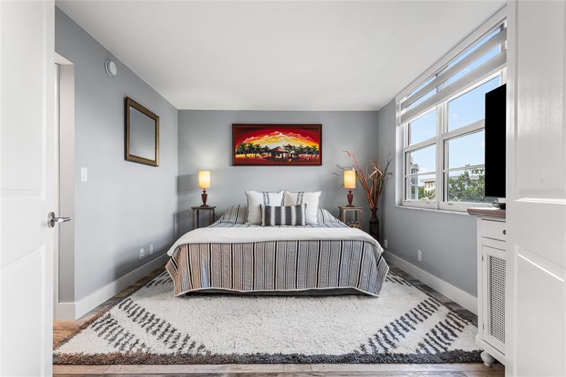 535 Oaks Drive Pompano Beach FL 33069