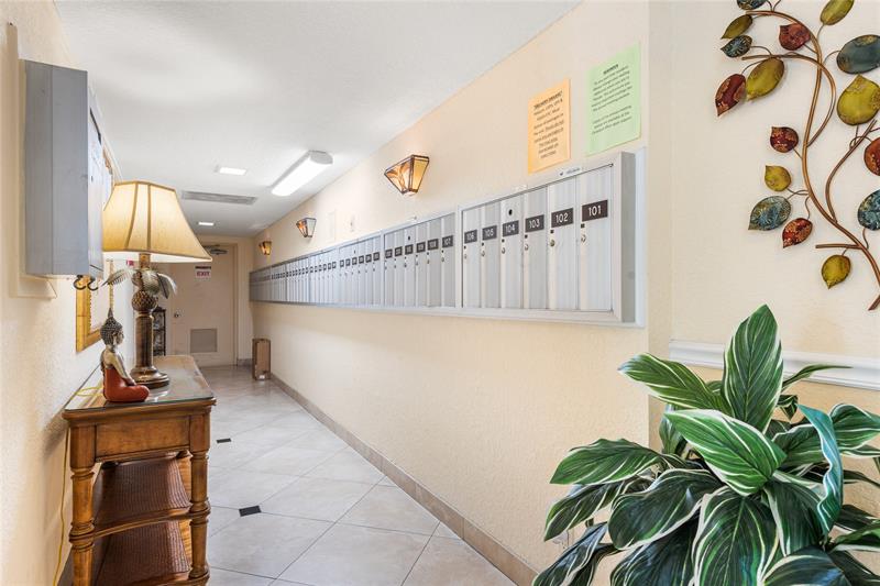 535 Oaks Drive Pompano Beach FL 33069