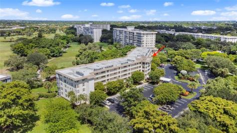 535 Oaks Drive Pompano Beach FL 33069